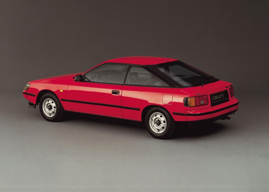  Toyota Celica 1986 года  (фото 2 из 2)